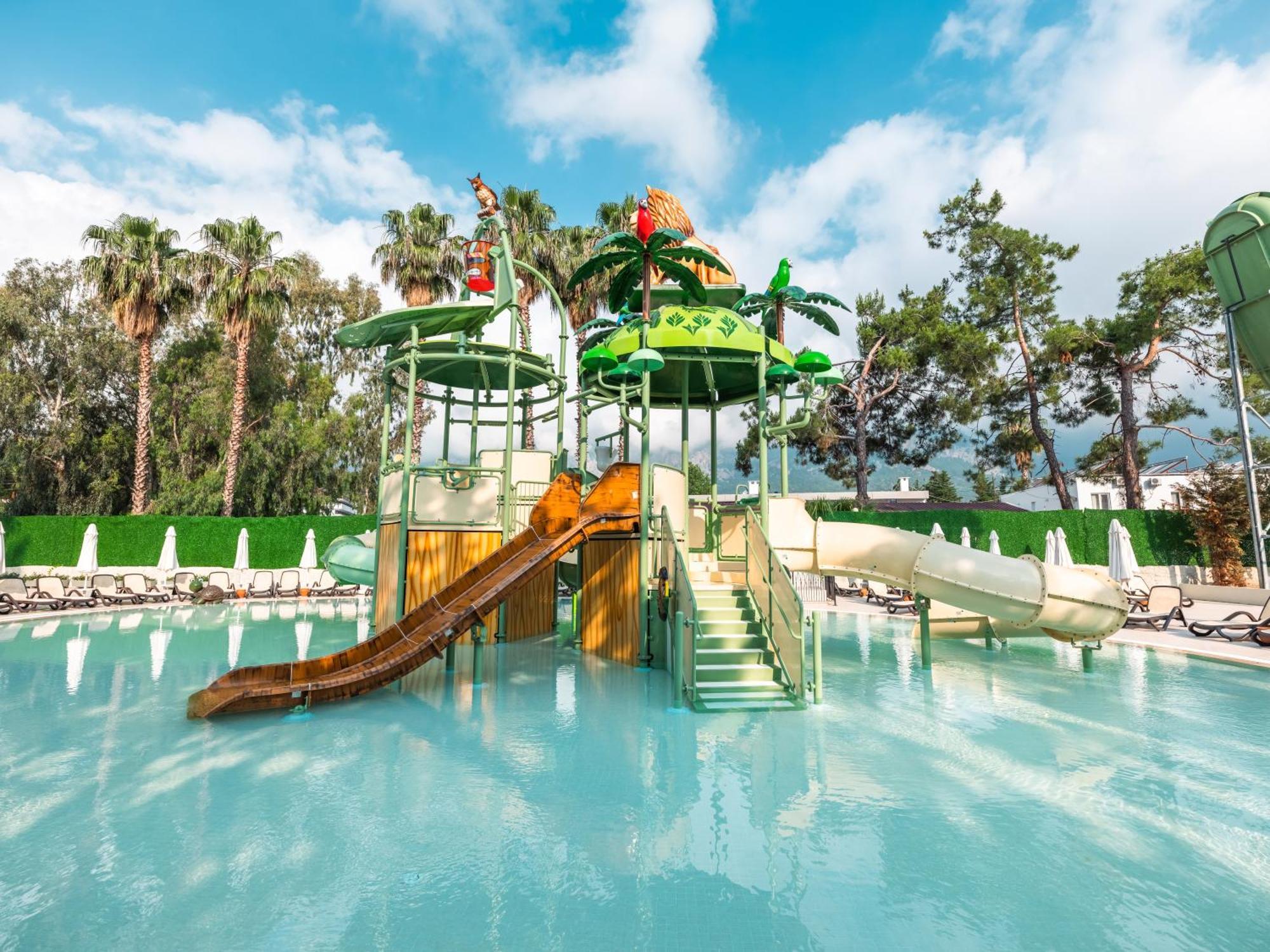 Greenwood Kemer Resort מראה חיצוני תמונה